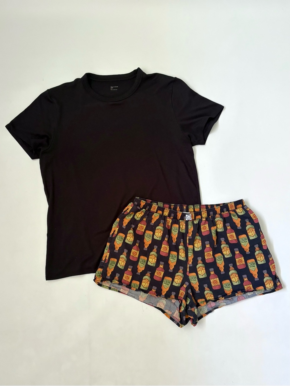 Gilly Hicks Hot Sauce Pyjama Set